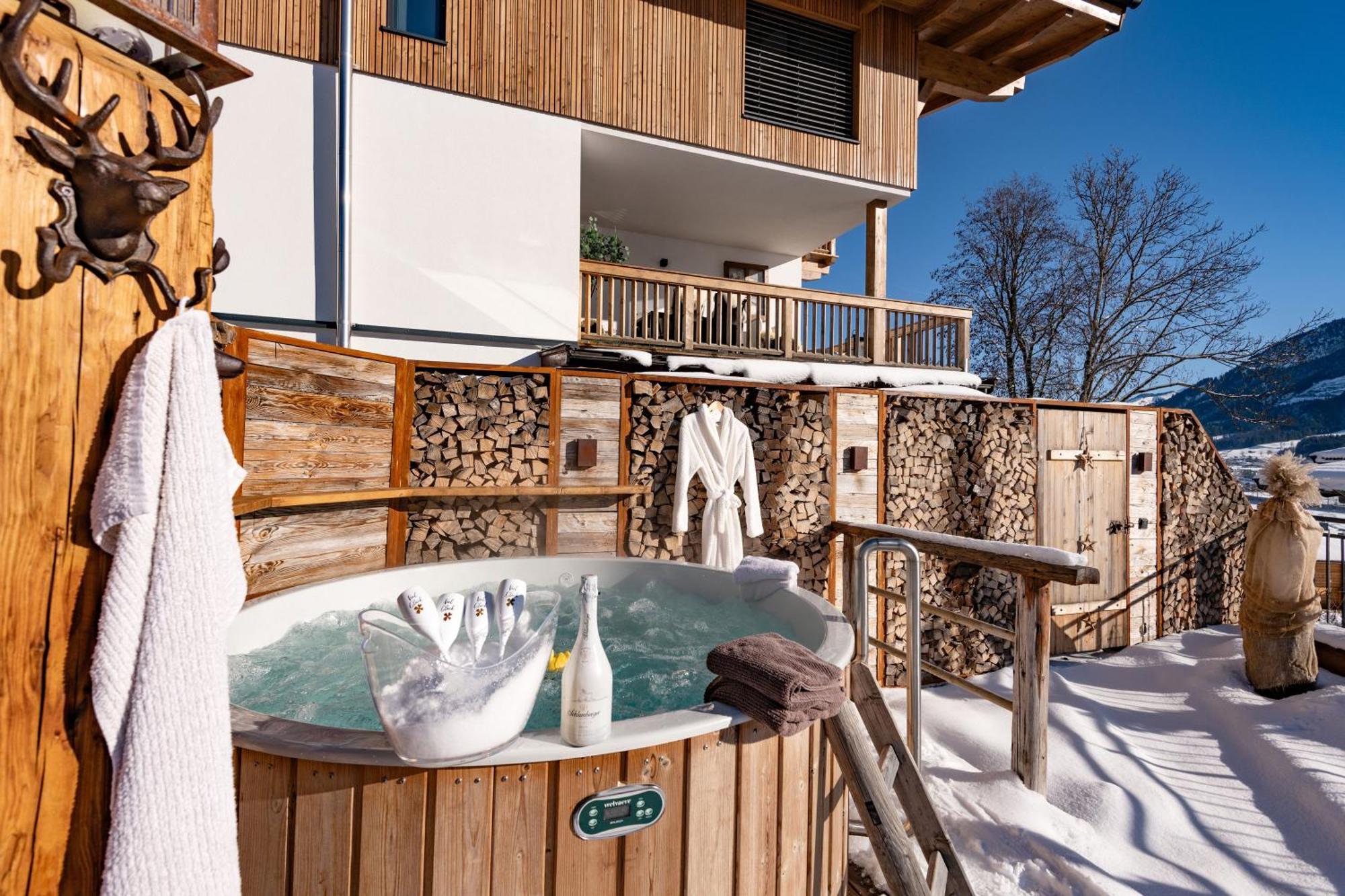 Luxus Ferienwohnung Almhütte Brixen im Thale Exterior foto